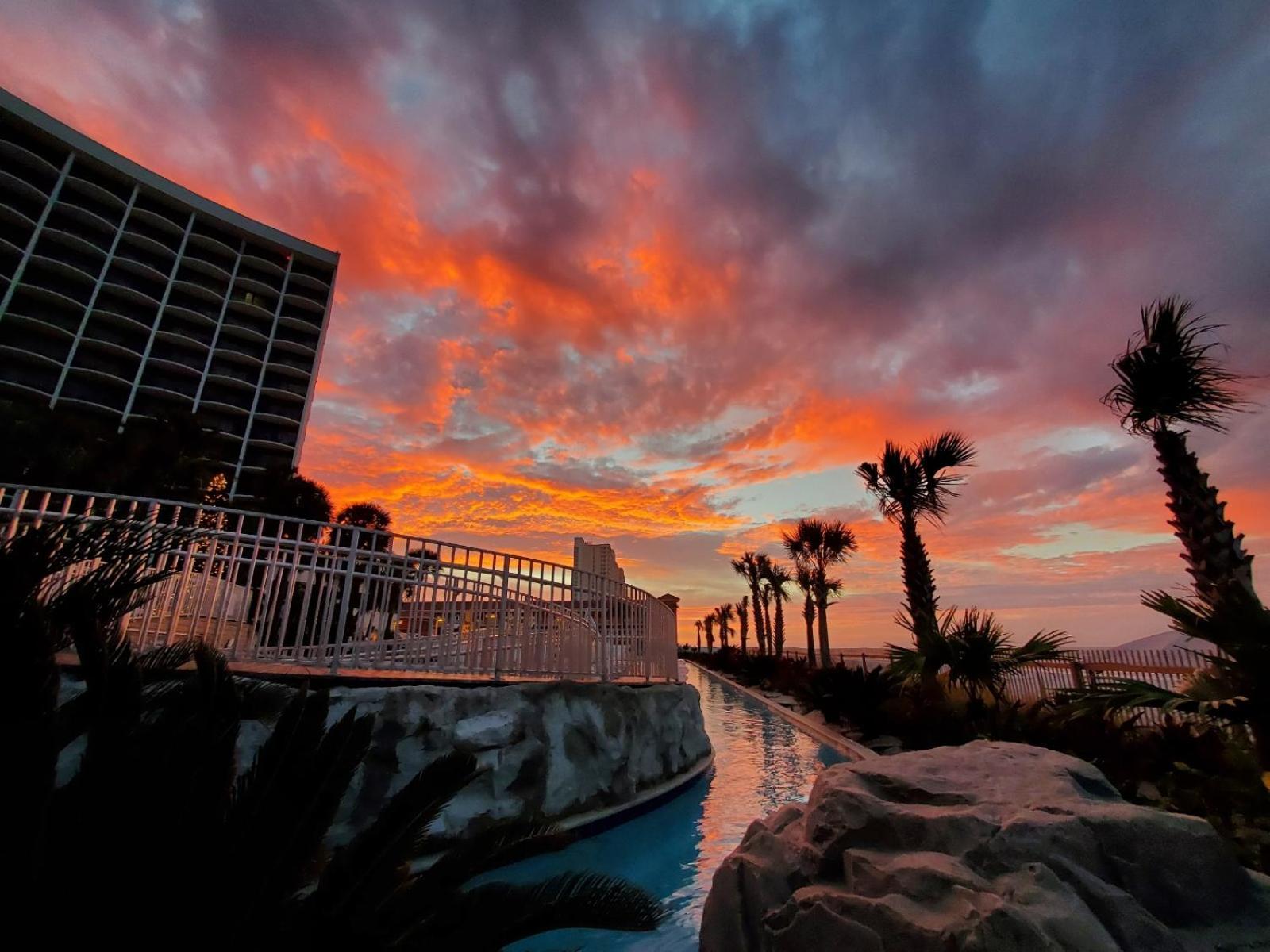 Holiday Inn Resort Panama City Beach By Ihg Exterior foto