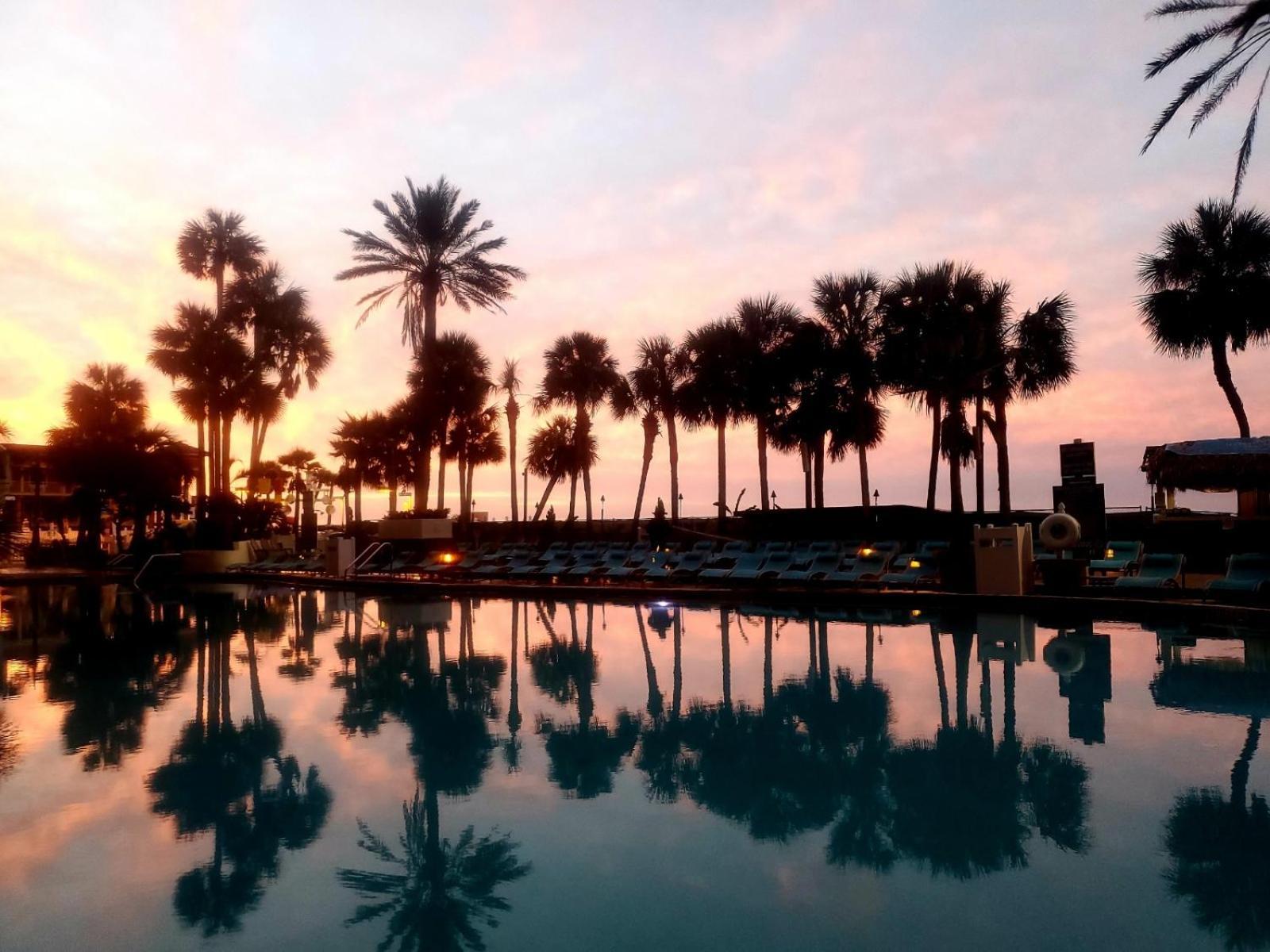 Holiday Inn Resort Panama City Beach By Ihg Exterior foto